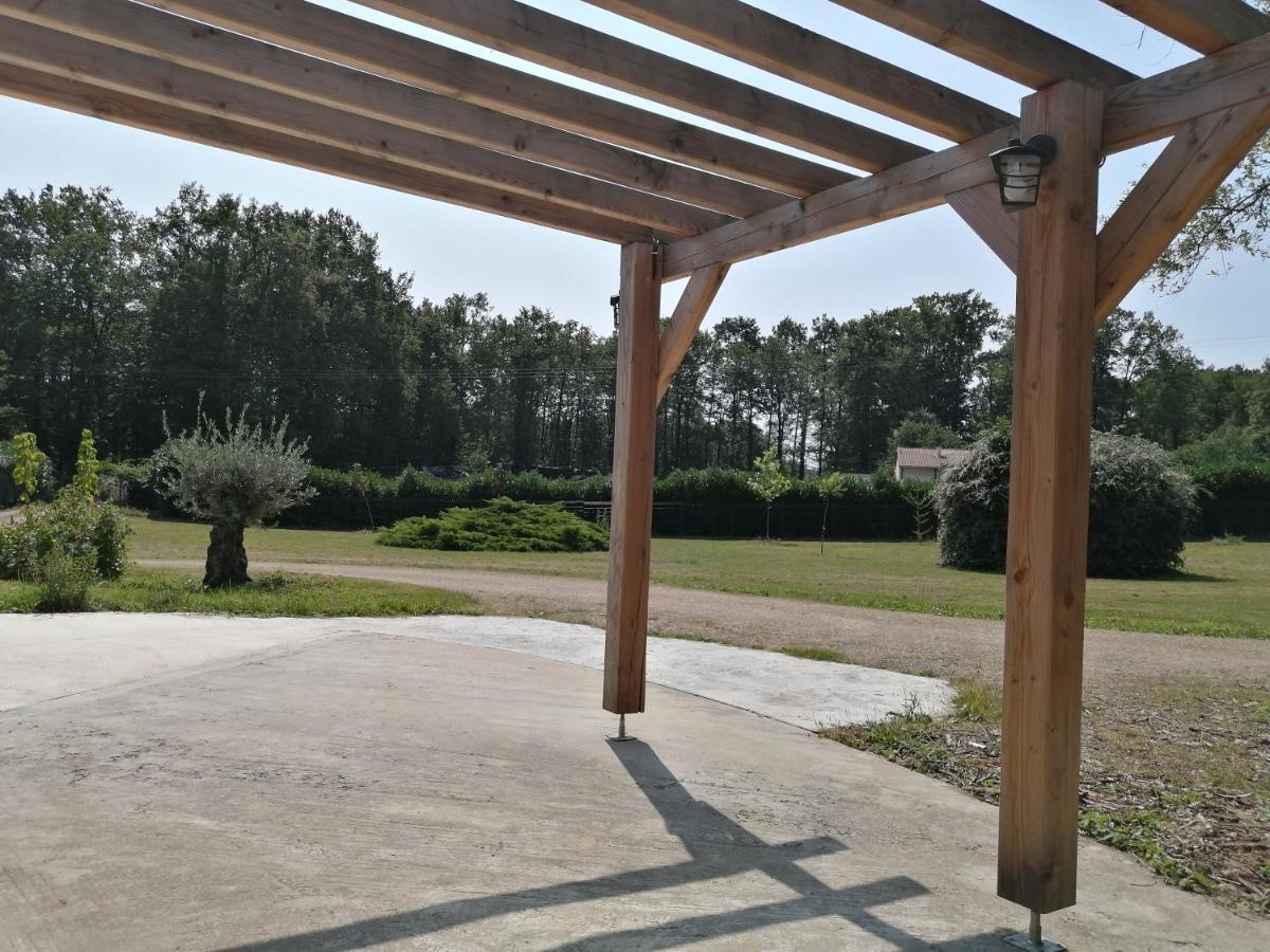 Le Gite Du Parc La Coquille Exteriör bild