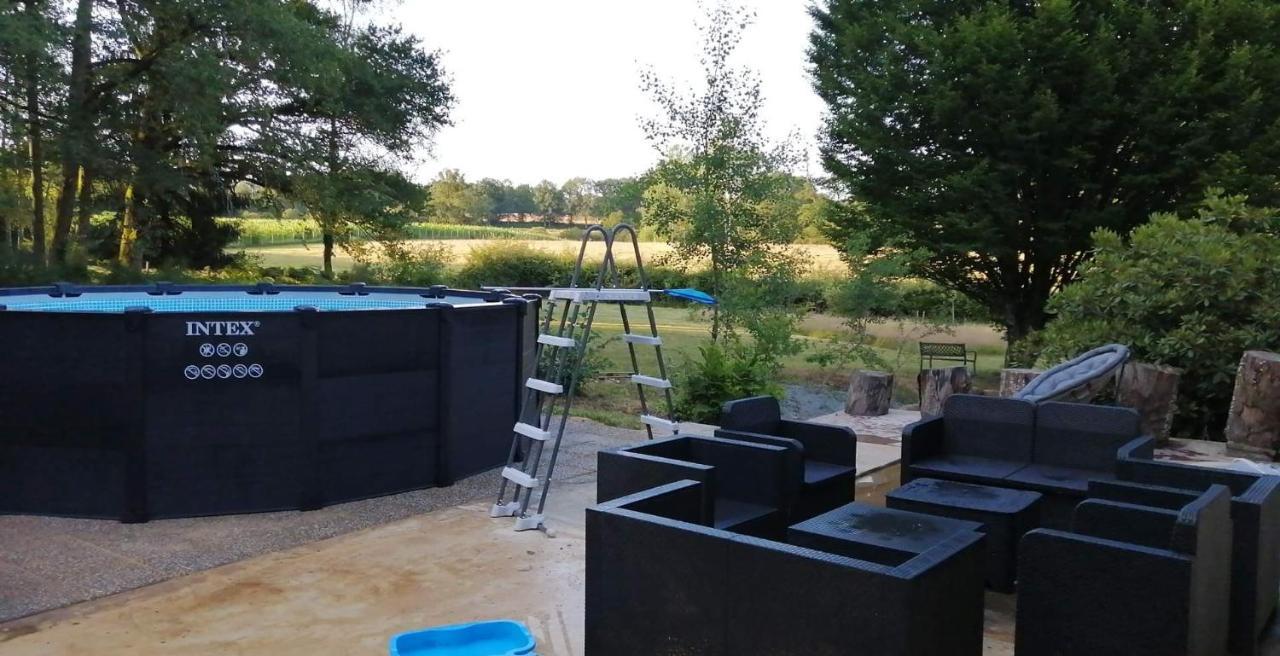 Le Gite Du Parc La Coquille Exteriör bild