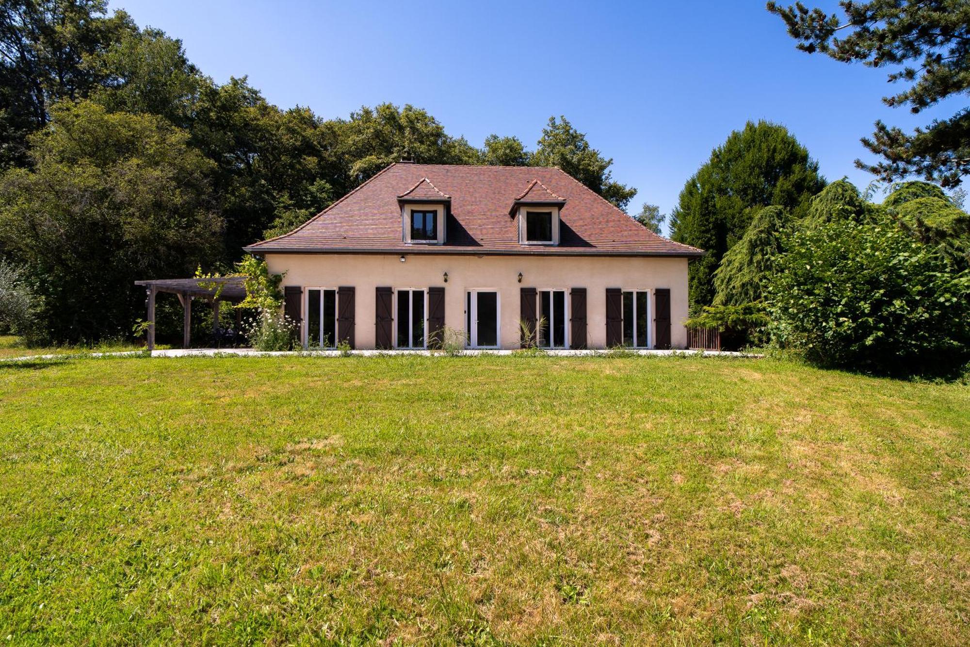 Le Gite Du Parc La Coquille Exteriör bild
